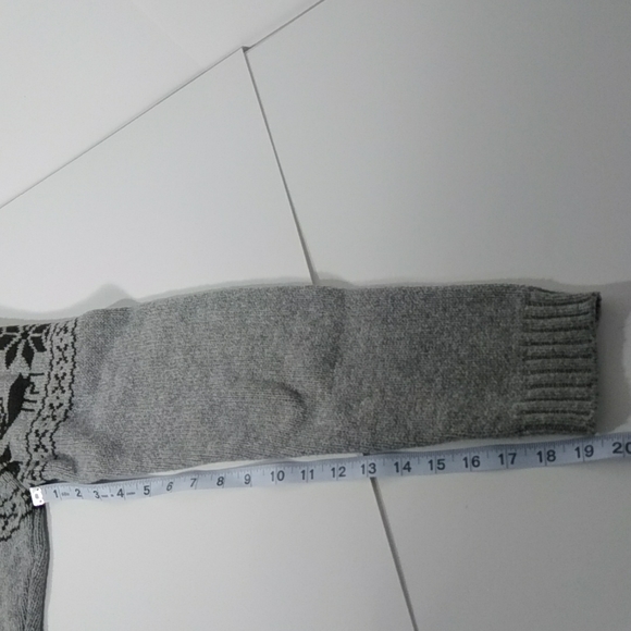 Vintage Med Columbia grey Wool blend w brown deer snowflake sweater turtleneck - Picture 11 of 11